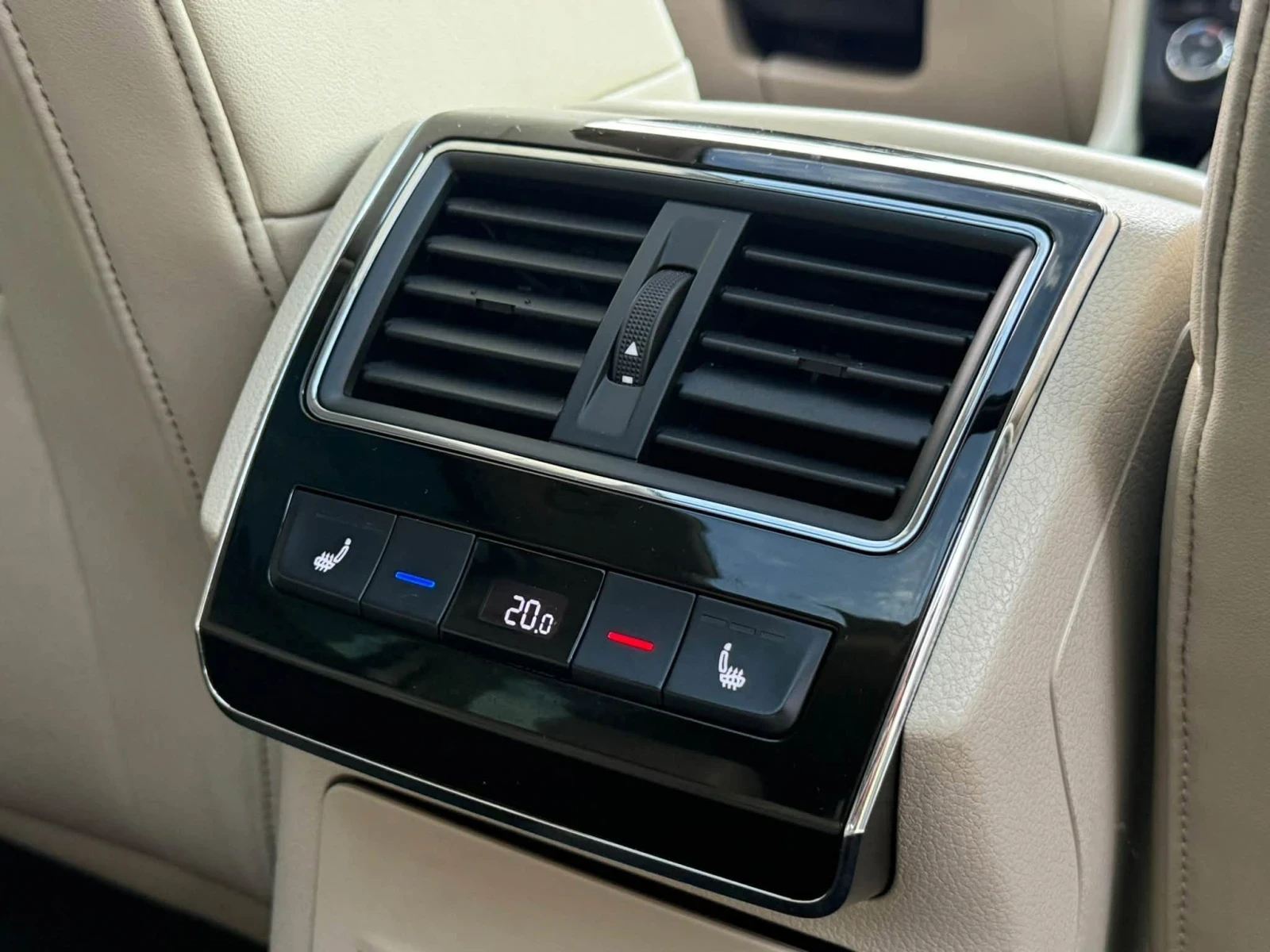 Skoda Superb 4x4 L&K 190kc, снимка 12 - Автомобили и джипове - 56651875
