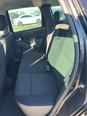 Dacia Duster 1.6i EURO 4, снимка 11