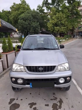 Daihatsu Terios 1.3 БЕНЗ 4х4 АВТОМАТ КЛИМАТИК, снимка 2