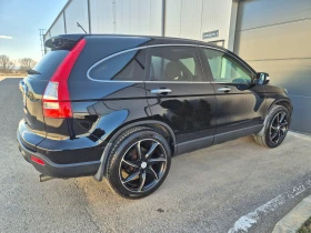 Honda Cr-v 2.0i Avtomat koja navi Panorama Швейцария  - 8650 € / 16917.93 лв. - 51475628 5