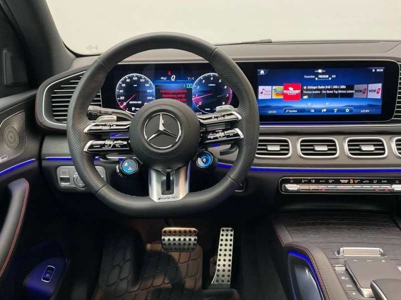 Mercedes-Benz GLE 53 4MATIC 4Matic+ /Performance/Distronic/Камера360, снимка 4 - Автомобили и джипове - 49498975