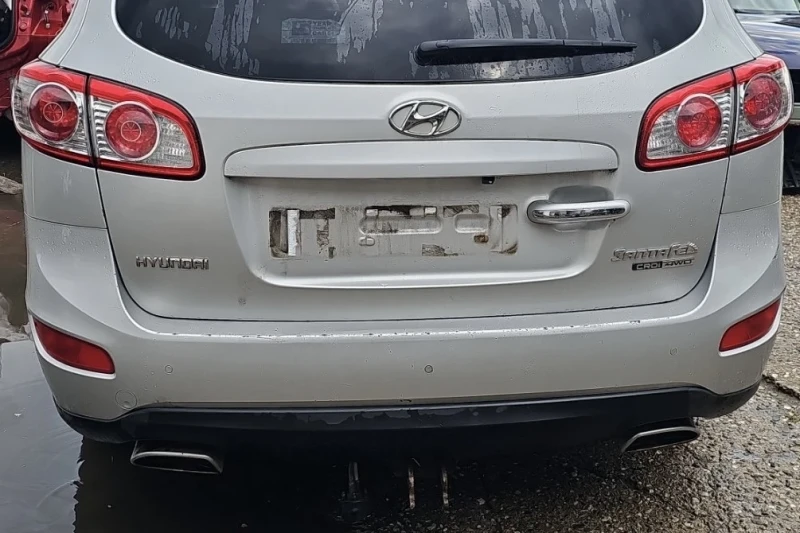 Hyundai Santa fe 2.2 crdi, снимка 2 - Автомобили и джипове - 51456266