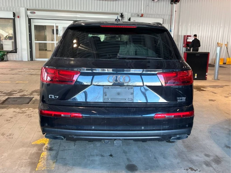 Audi Q7 TFSI quattro Progressiv* CARFAX* 360* ОБДУХВАНЕ, снимка 5 - Автомобили и джипове - 53322455