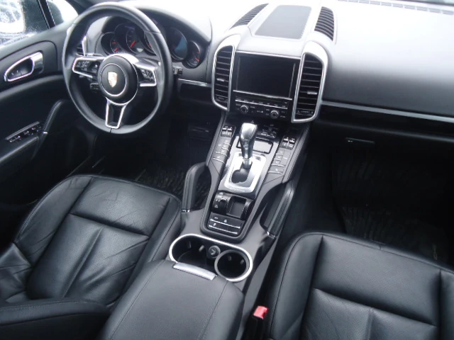 Porsche Cayenne PLATINUM EDITION, снимка 6 - Автомобили и джипове - 48666894