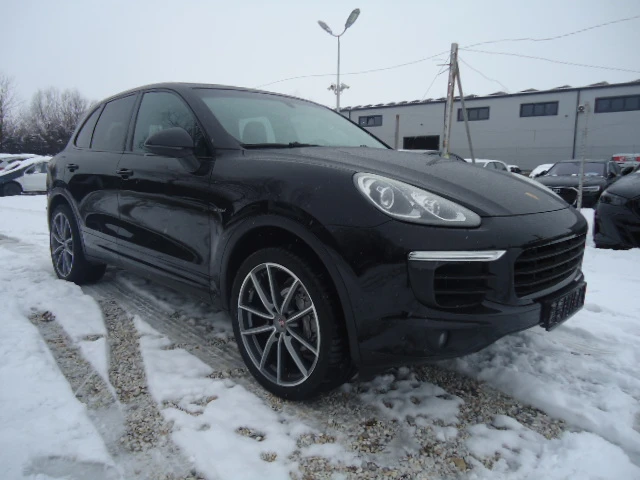 Porsche Cayenne PLATINUM EDITION, снимка 1 - Автомобили и джипове - 48666894