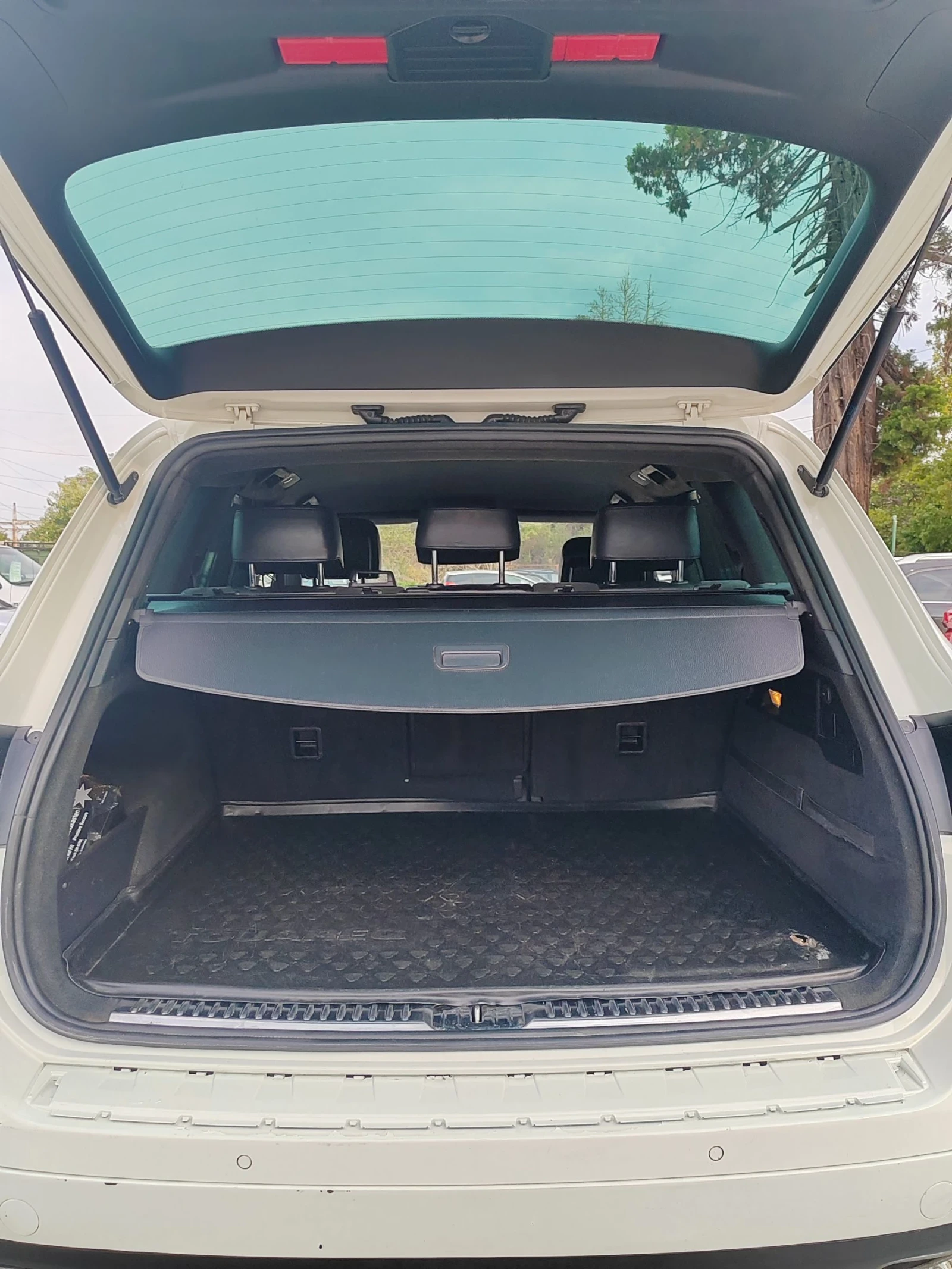 VW Touareg 3.0, 204к.с. - изображение 6