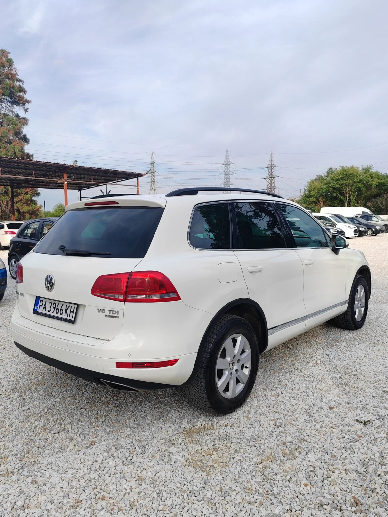 VW Touareg 3.0, 204к.с. - изображение 3