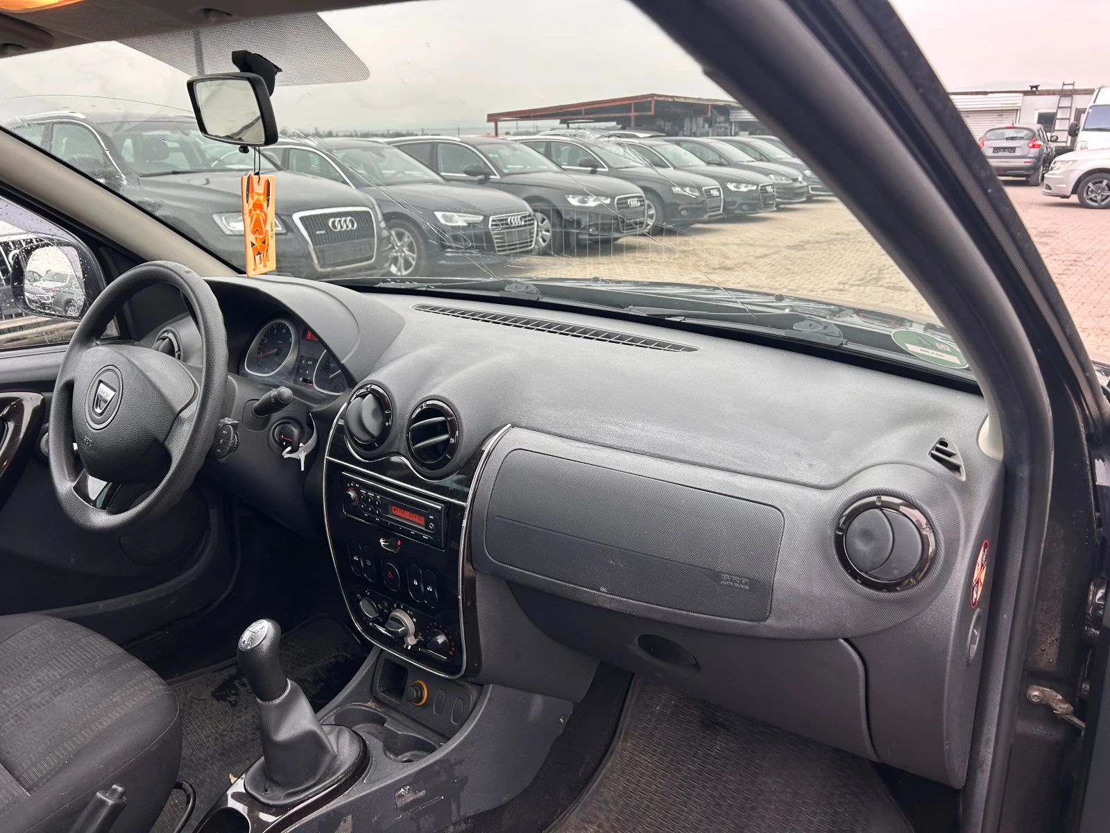 Dacia Duster 1.6i EURO 4 - изображение 10