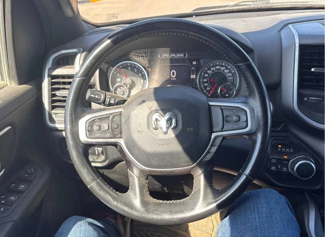 Dodge RAM 1500 2022 BIG HORN 5.7 * БЕЗ ПЪРВОНАЧАЛНА ВНОСКА*  - изображение 9