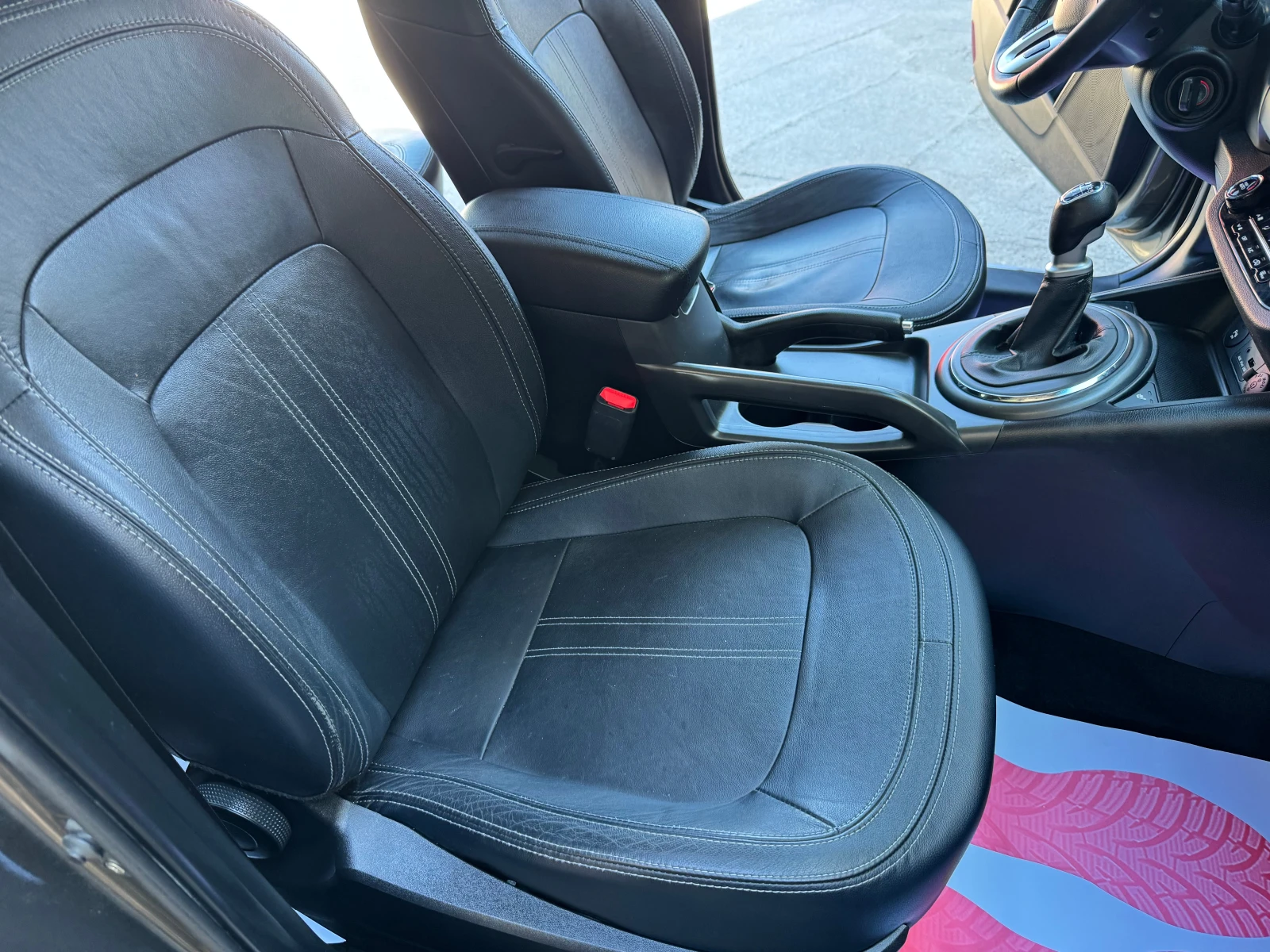 Kia Sportage DIESEL 4X4, снимка 8 - Автомобили и джипове - 54149905