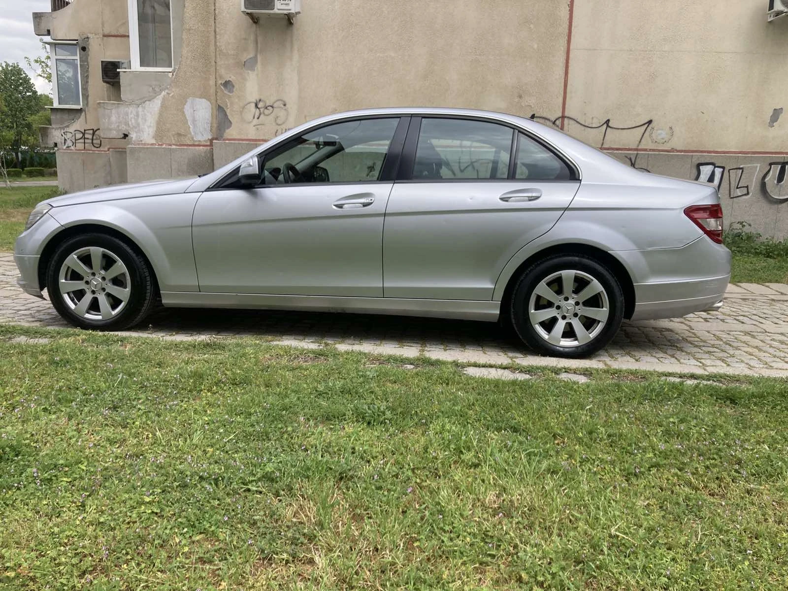 Mercedes-Benz C 220 CDI OM646 Топ Оферта, снимка 2 - Автомобили и джипове - 54664548