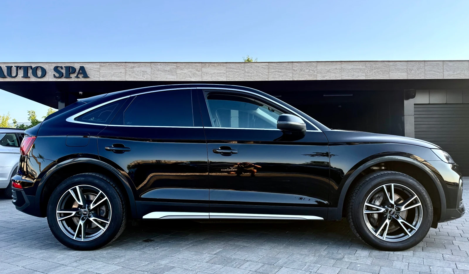 Audi Q5 SPORT BACK* FACELIFT* 4X4, снимка 7 - Автомобили и джипове - 55499954