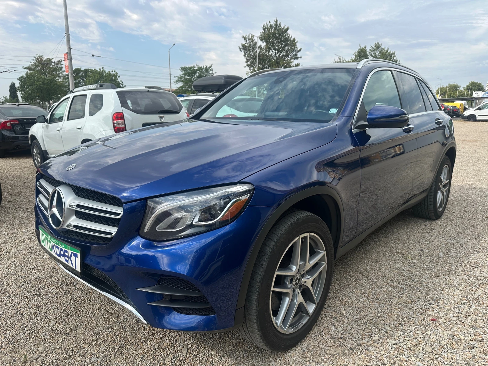 Mercedes-Benz GLC 300 300i КАТО НОВА, снимка 3 - Автомобили и джипове - 55811447