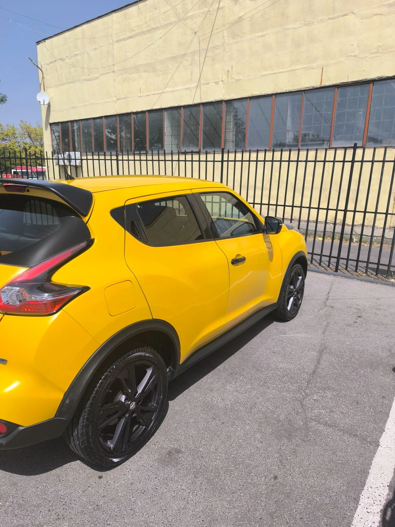 Nissan Juke 1.5, снимка 5 - Автомобили и джипове - 56544122
