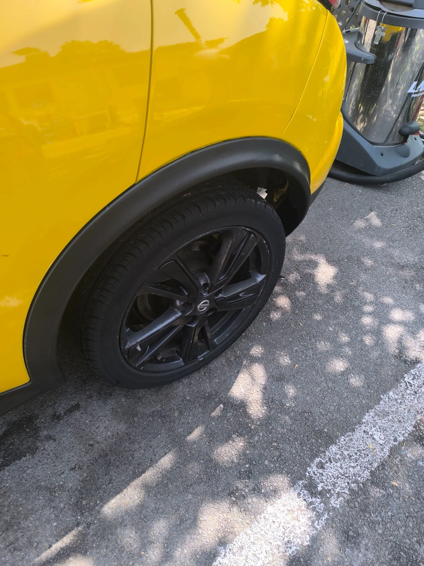 Nissan Juke 1.5, снимка 17 - Автомобили и джипове - 56544122