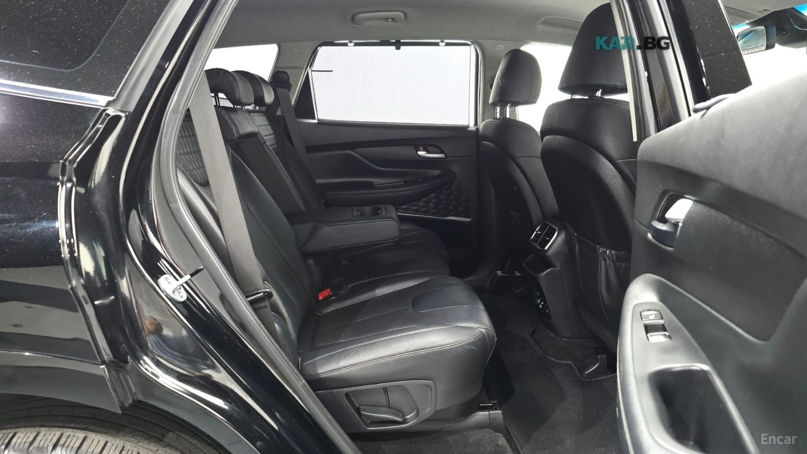 Hyundai Santa fe 2.0T* 4WD* INSPIRATION* ПОДГР* ОБДУХ* 360* HEAD-UP, снимка 11 - Автомобили и джипове - 55978617