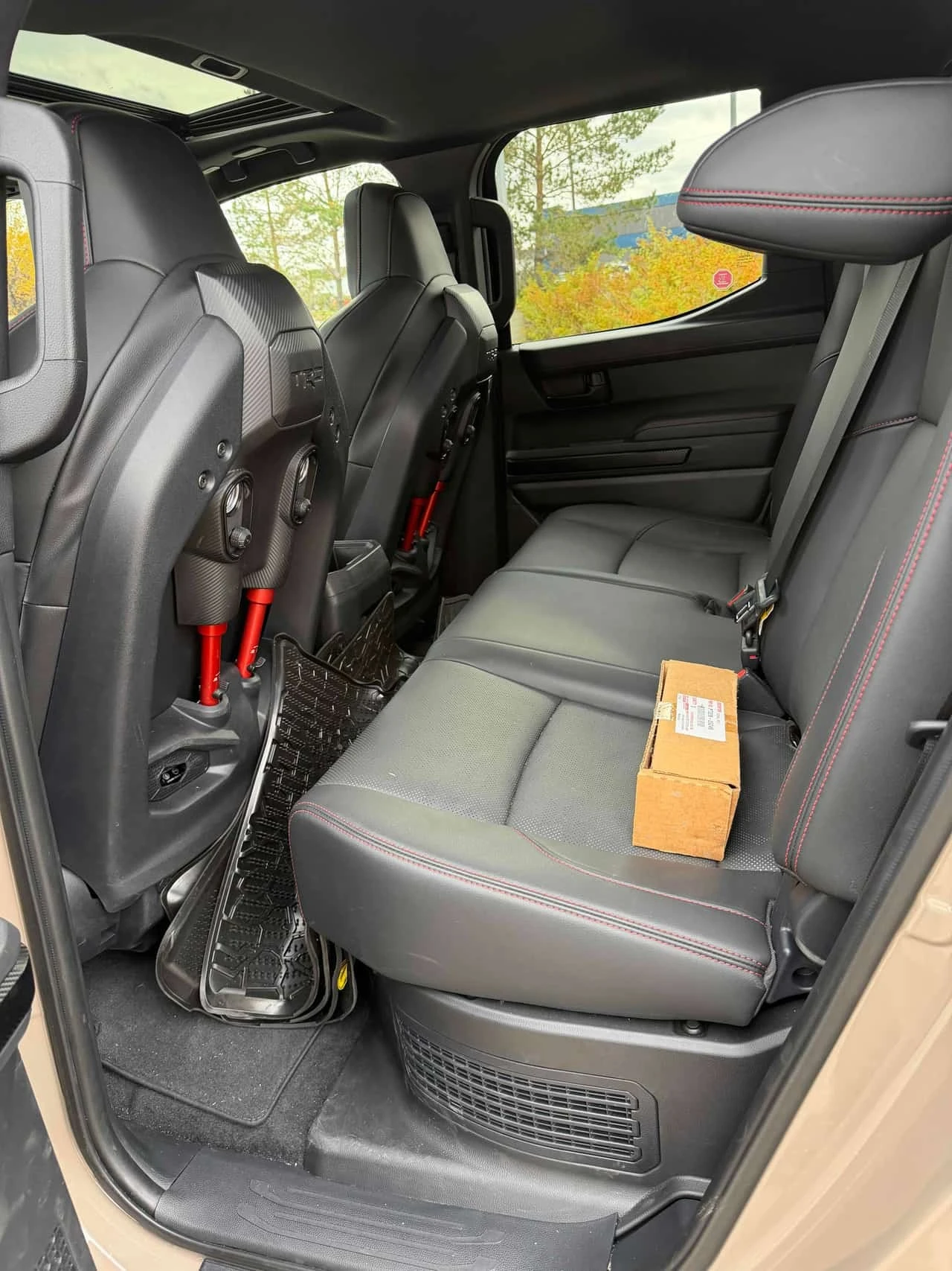 Toyota Tacoma * Hybrid * CARFAX *  | Mobile.bg � ����������� 13