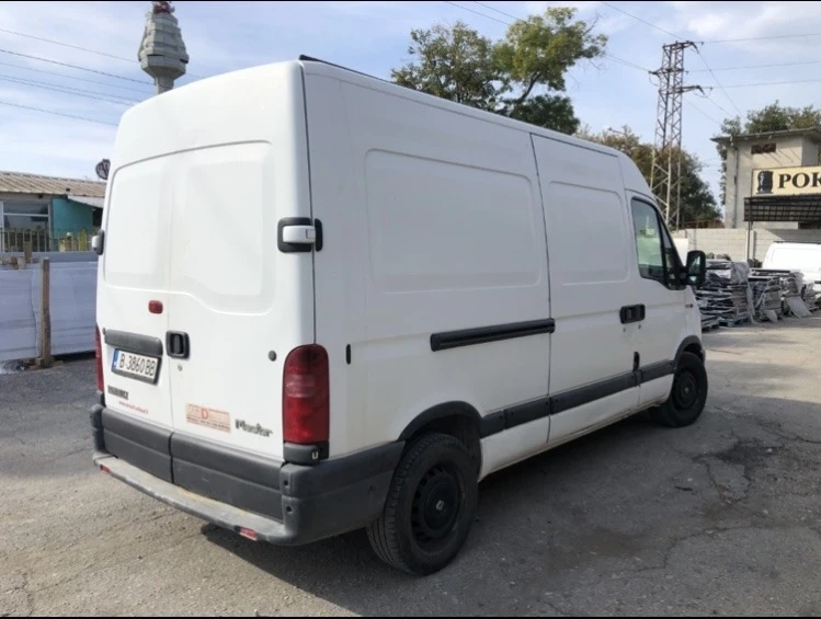 Renault Master 2.5td, снимка 3 - Бусове и автобуси - 47028153