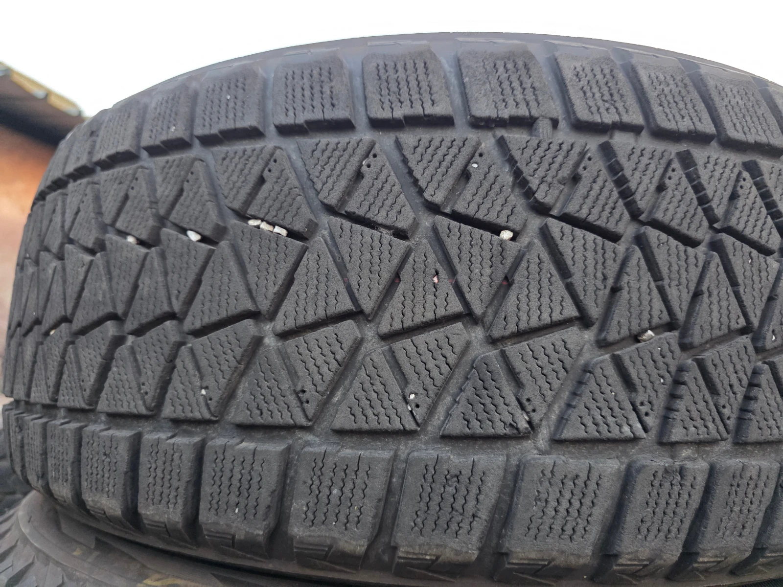 ���� 235/55R18 | Mobile.bg � ����������� 1