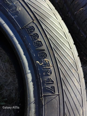 Гуми Зимни 225/65R17, снимка 2 - Гуми и джанти - 52467247