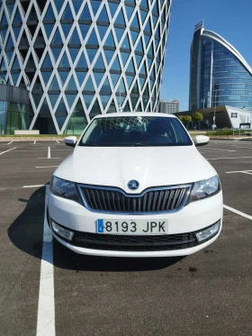 Skoda Rapid 1.6 дизел, снимка 2
