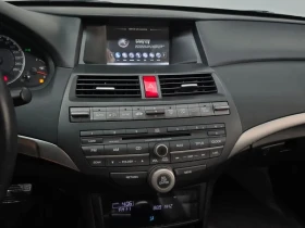 Honda Accord 2.4 8Th Generation, снимка 14