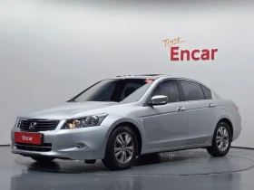 Honda Accord 2.4 8Th Generation, снимка 1