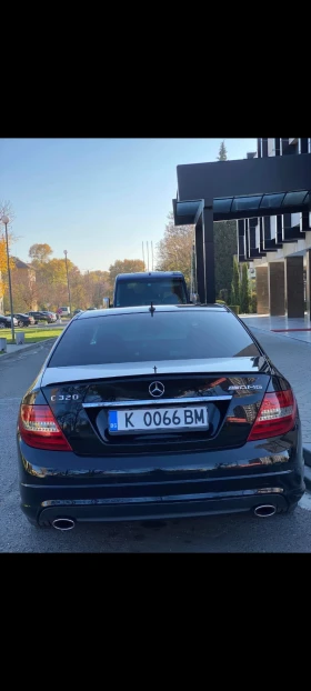 Обява за продажба на Mercedes-Benz C 320 ~14 800 лв. - изображение 1
