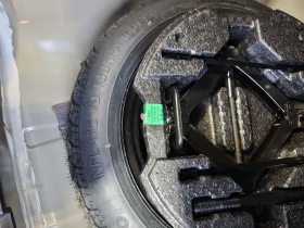 Hyundai Elantra * LUXURY * CARFAX *  - 18650 € / 36476.23 лв. - 40593406 15