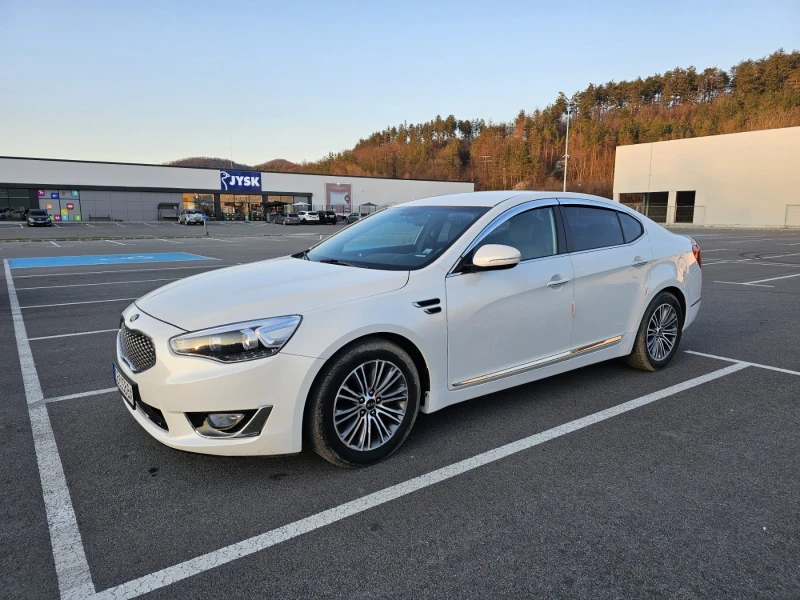 Kia K7, снимка 2 - Автомобили и джипове - 44635576