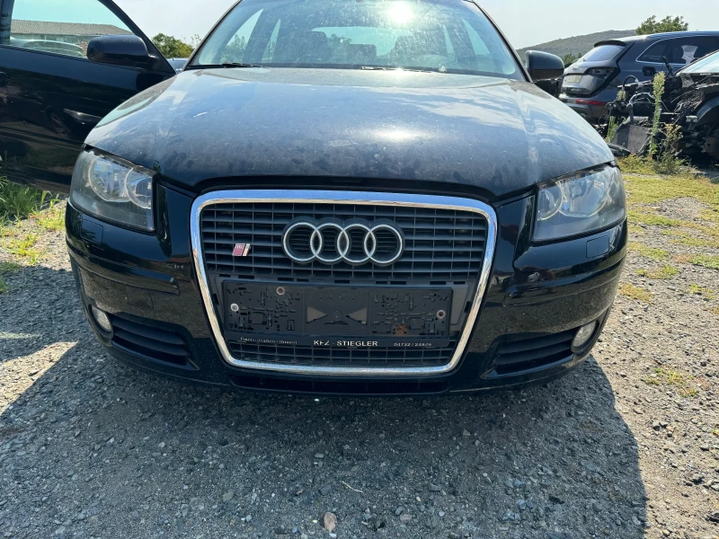 Audi A3 1.6i , снимка 8 - Автомобили и джипове - 47004233