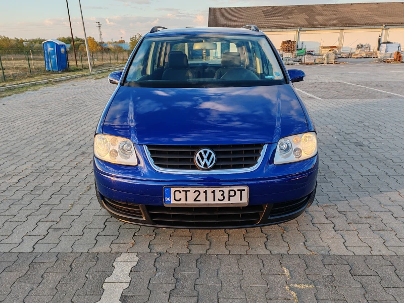 VW Touran 1.9 TDi, 105 к.с., снимка 2 - Автомобили и джипове - 47780971