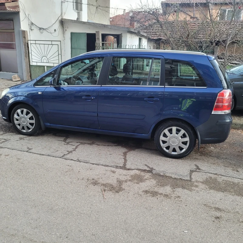 Opel Zafira, снимка 2 - Автомобили и джипове - 48731465