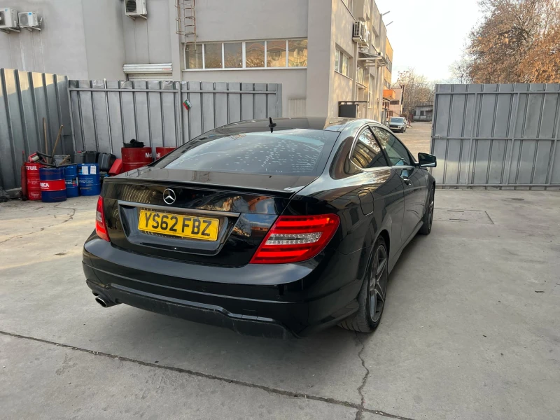 Mercedes-Benz C 250 AMG optic, снимка 2 - Автомобили и джипове - 52189336