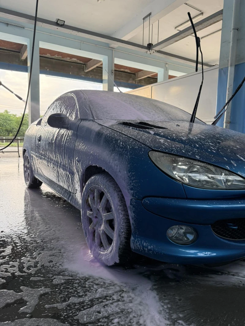 Peugeot 206 cc, снимка 14 - Автомобили и джипове - 52713569