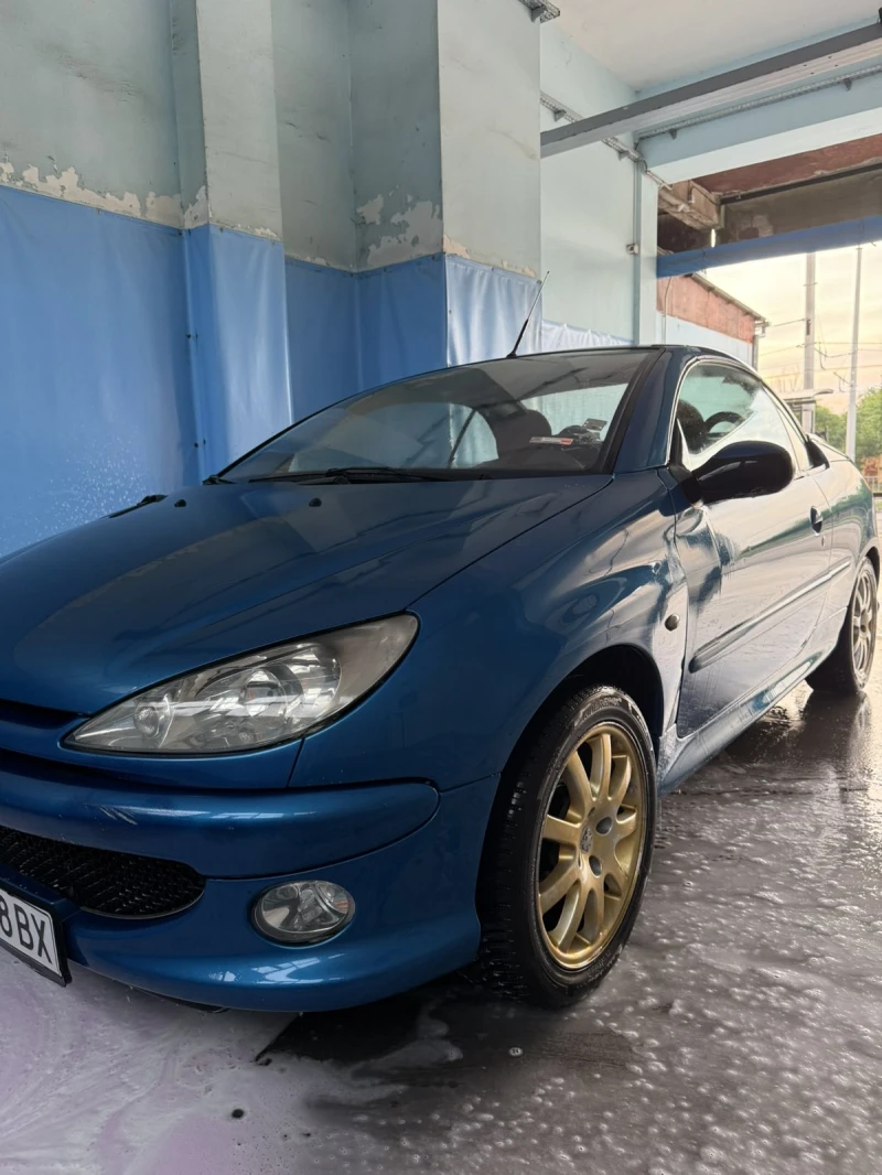 Peugeot 206 cc, снимка 6 - Автомобили и джипове - 52713569