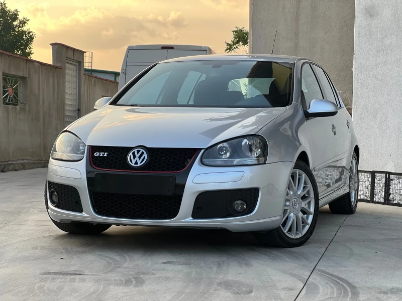 VW Golf GTI 2.0 TURBO/ DSG /200коня