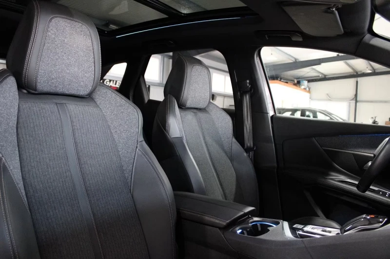 Peugeot 3008 GT Line 1.6 бензин турбо , снимка 12 - Автомобили и джипове - 52305382