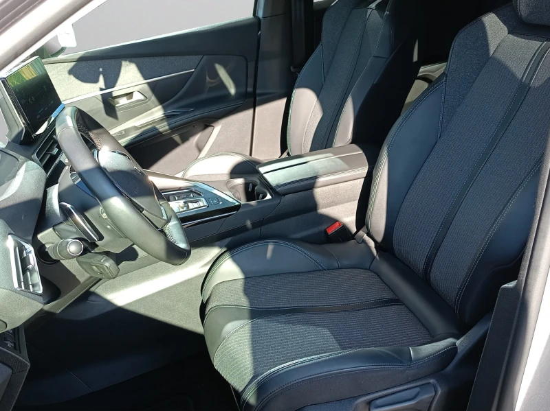 Peugeot 3008 3008 New Line Up ALLURE PACK 1.6 Plug-in HYBRID 4W, снимка 10 - Автомобили и джипове - 52736965