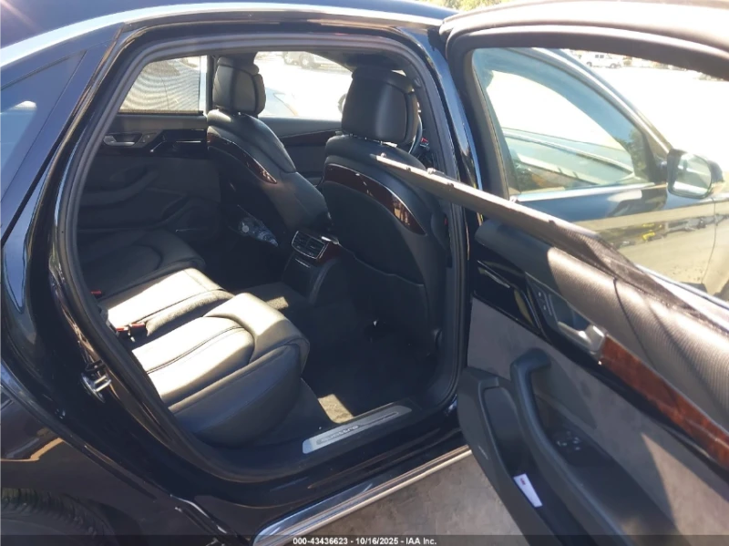 Audi A8 L 3.0T* BOSE* ПОДГРЕВ* ЩОРИ, снимка 12 - Автомобили и джипове - 52755729