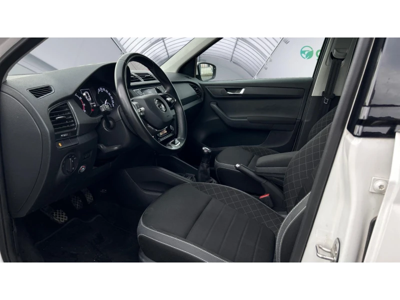 Skoda Fabia 1.0 TSi LPG, Месечна вноска от 277 лв., снимка 9 - Автомобили и джипове - 52823320