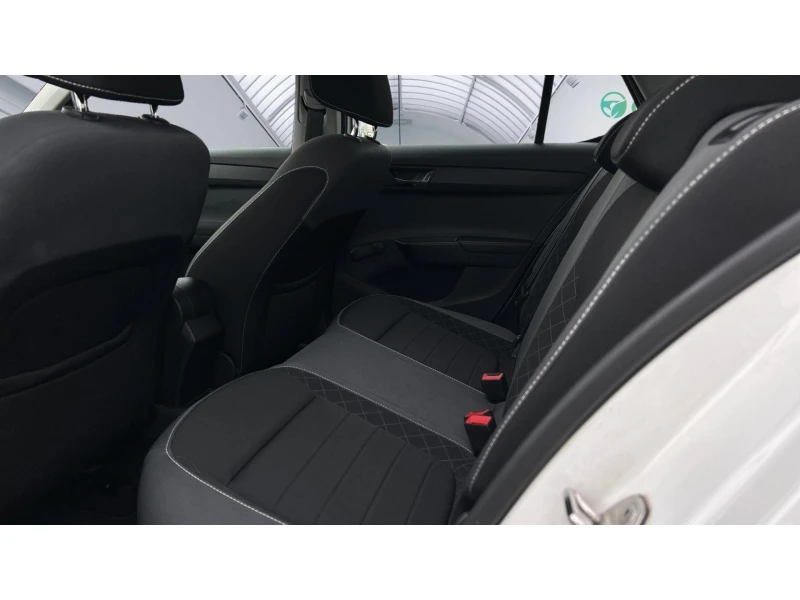 Skoda Fabia 1.0 TSi LPG, Месечна вноска от 277 лв., снимка 10 - Автомобили и джипове - 52823320