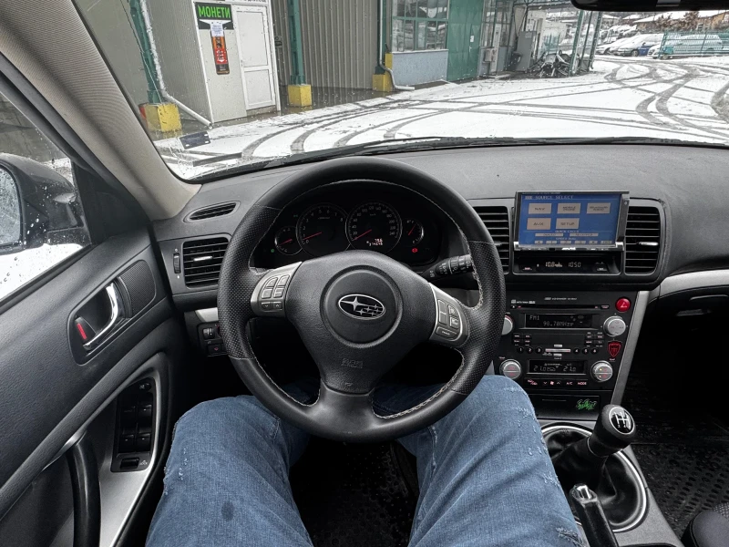 Subaru Outback Facelift 2.5, снимка 7 - Автомобили и джипове - 53032774