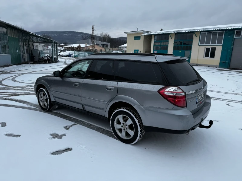Subaru Outback Facelift 2.5, снимка 4 - Автомобили и джипове - 53032774