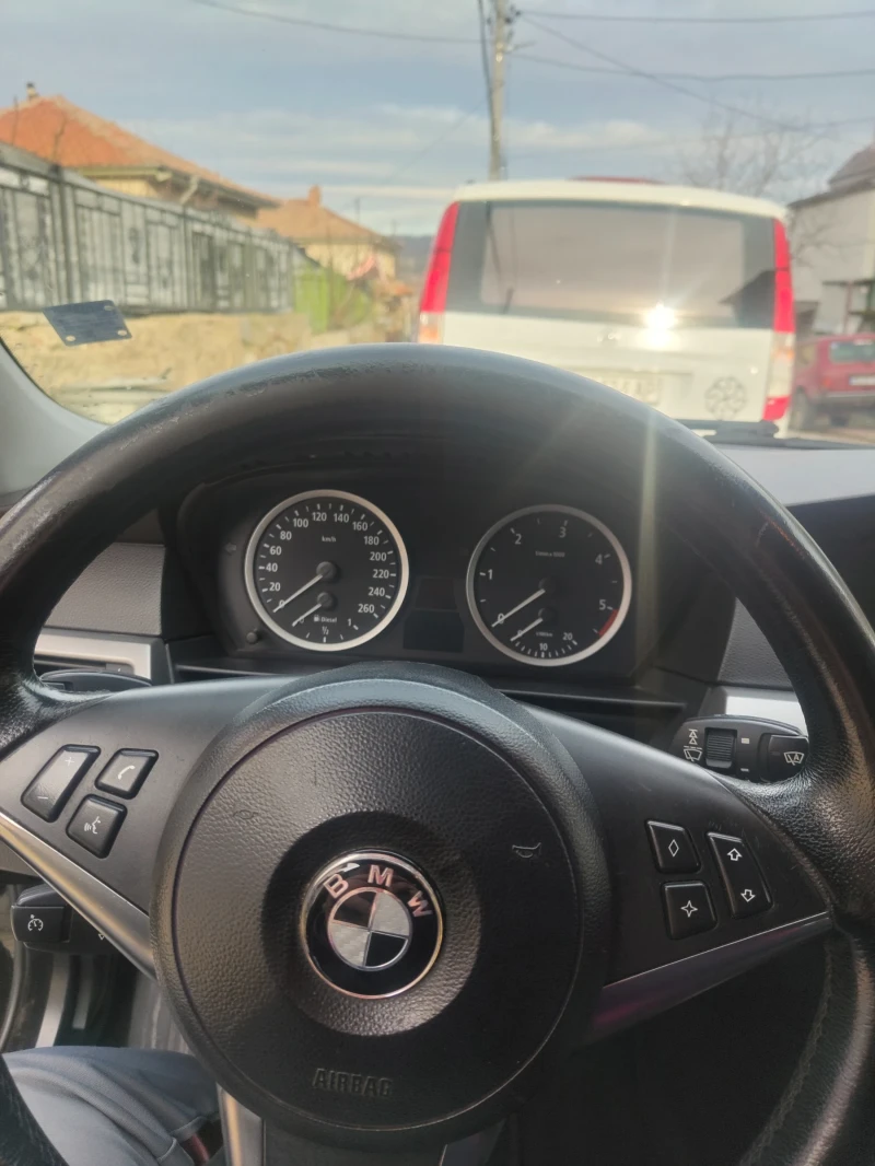 BMW 525, снимка 6 - Автомобили и джипове - 53356232