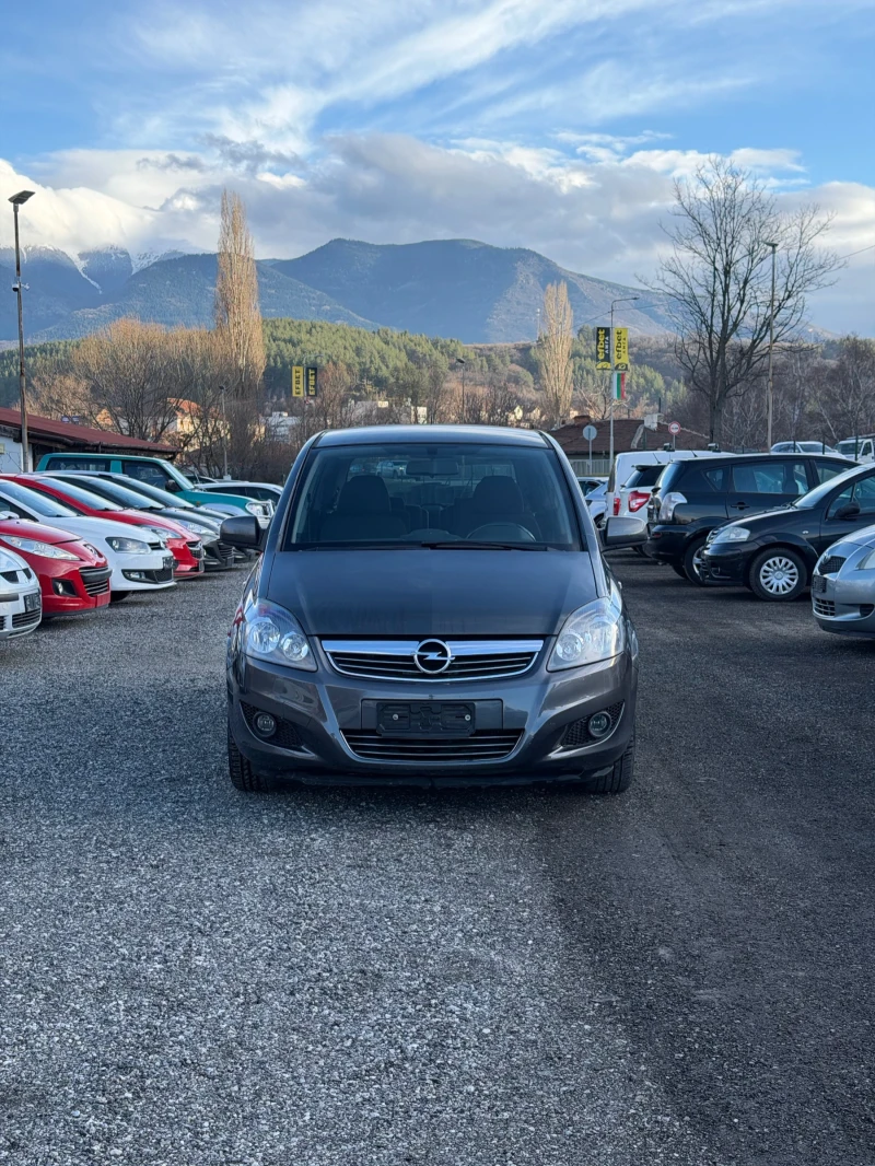 Opel Zafira 1.7 CDTi 7 Местен 106 692 км., снимка 2 - Автомобили и джипове - 53444535