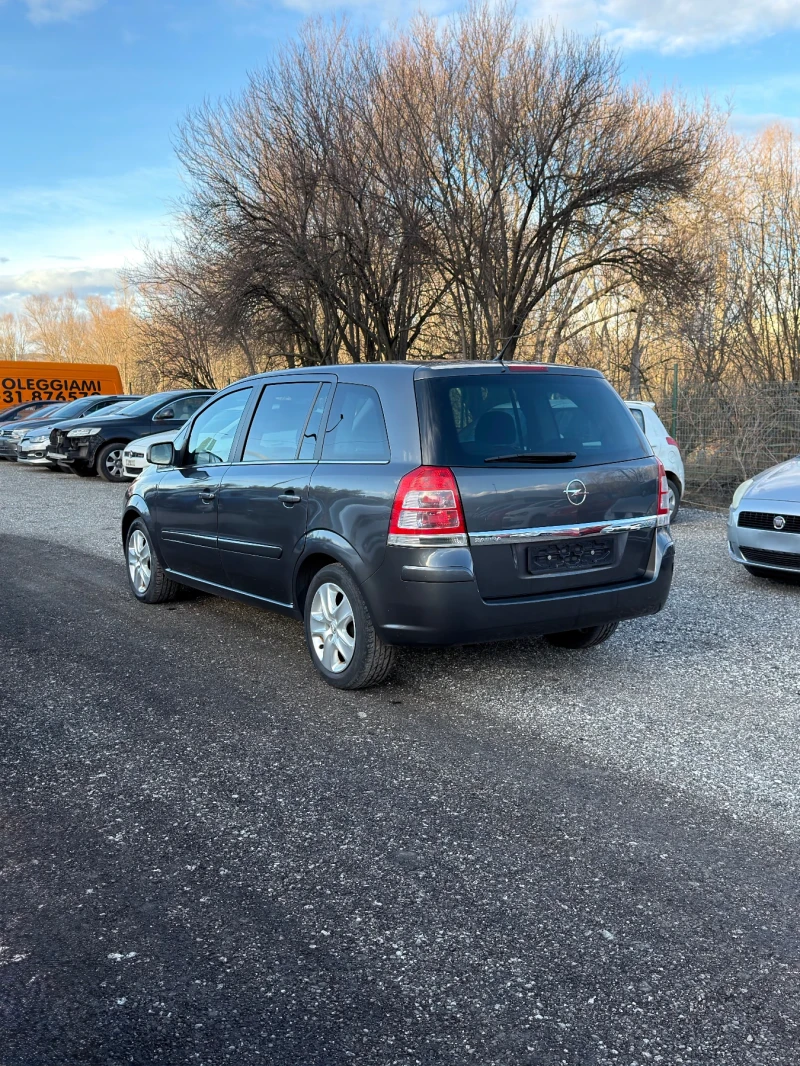 Opel Zafira 1.7 CDTi 7 Местен 106 692 км., снимка 6 - Автомобили и джипове - 53444535