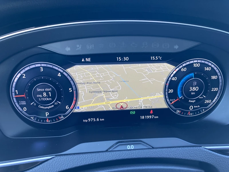 VW Passat Highline 2.0TDI SCR BMT 4MOTION, снимка 6 - Автомобили и джипове - 53469315