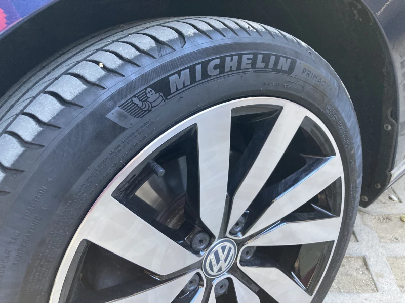 VW Passat Highline 2.0TDI SCR BMT 4MOTION, снимка 15 - Автомобили и джипове - 53469315