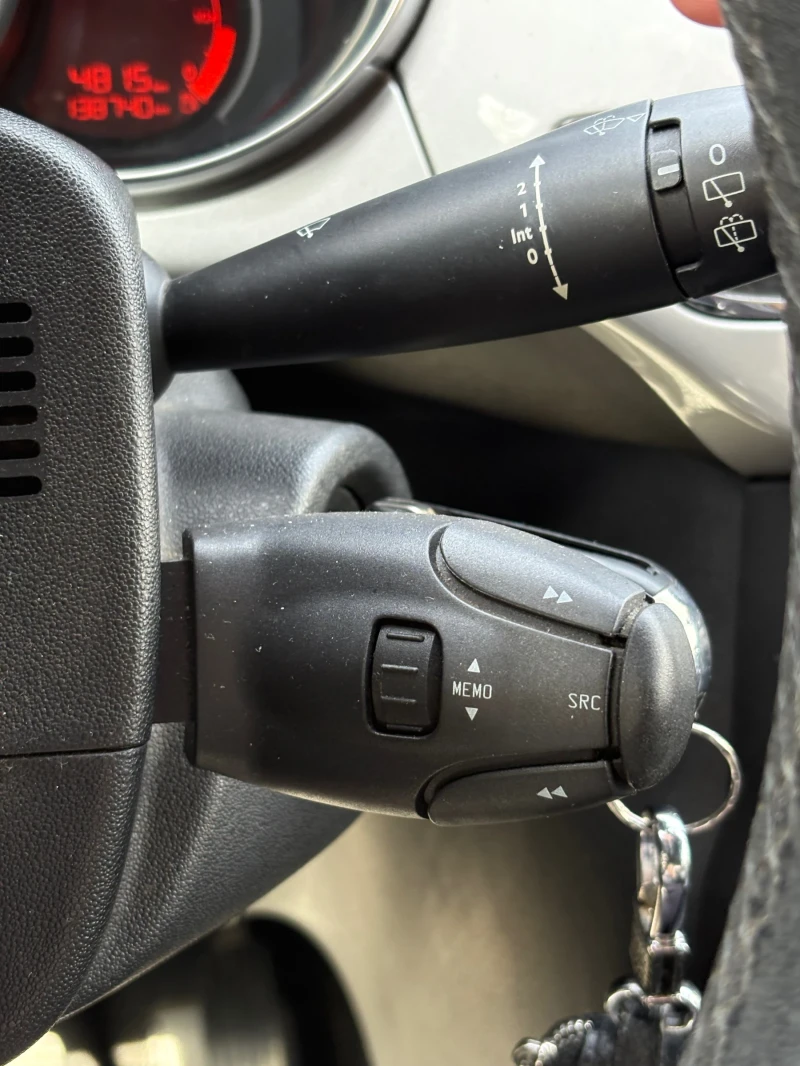 Citroen DS3 1.4 Бензин, снимка 9 - Автомобили и джипове - 53580429